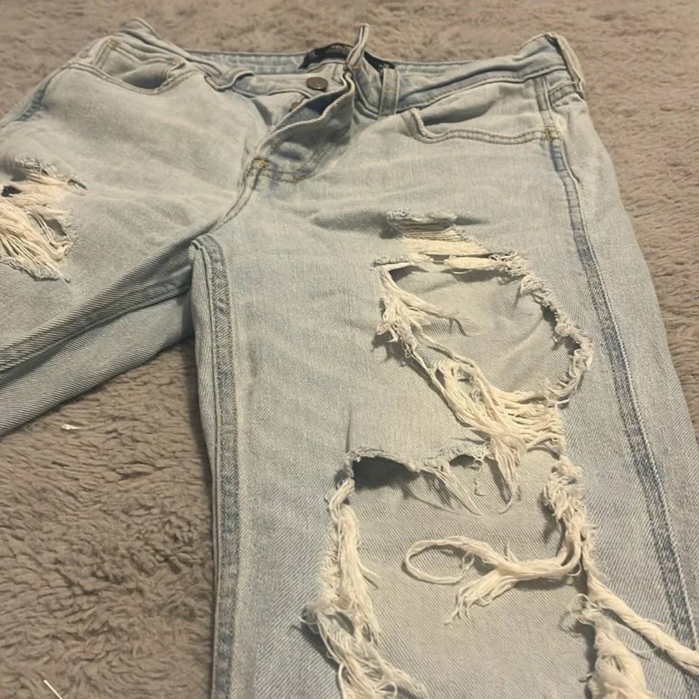 LOW RISE BOYFRIEND RIPPED JEANS - Picture 5 of 6